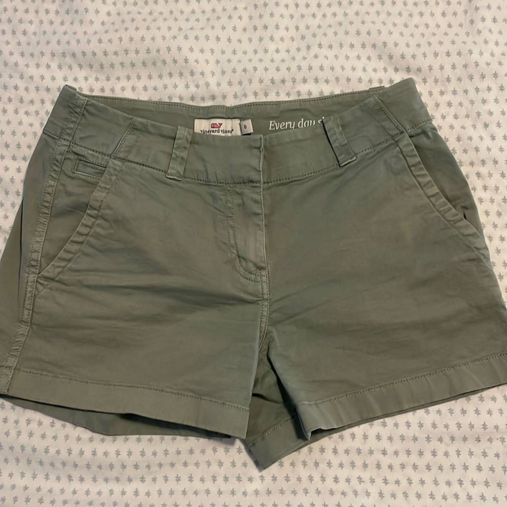 Vineyard Vines Shorts